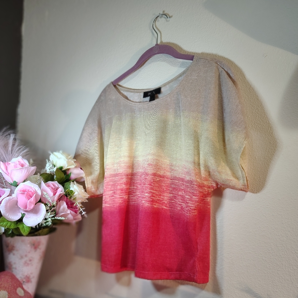 Small BCX flowy cute top